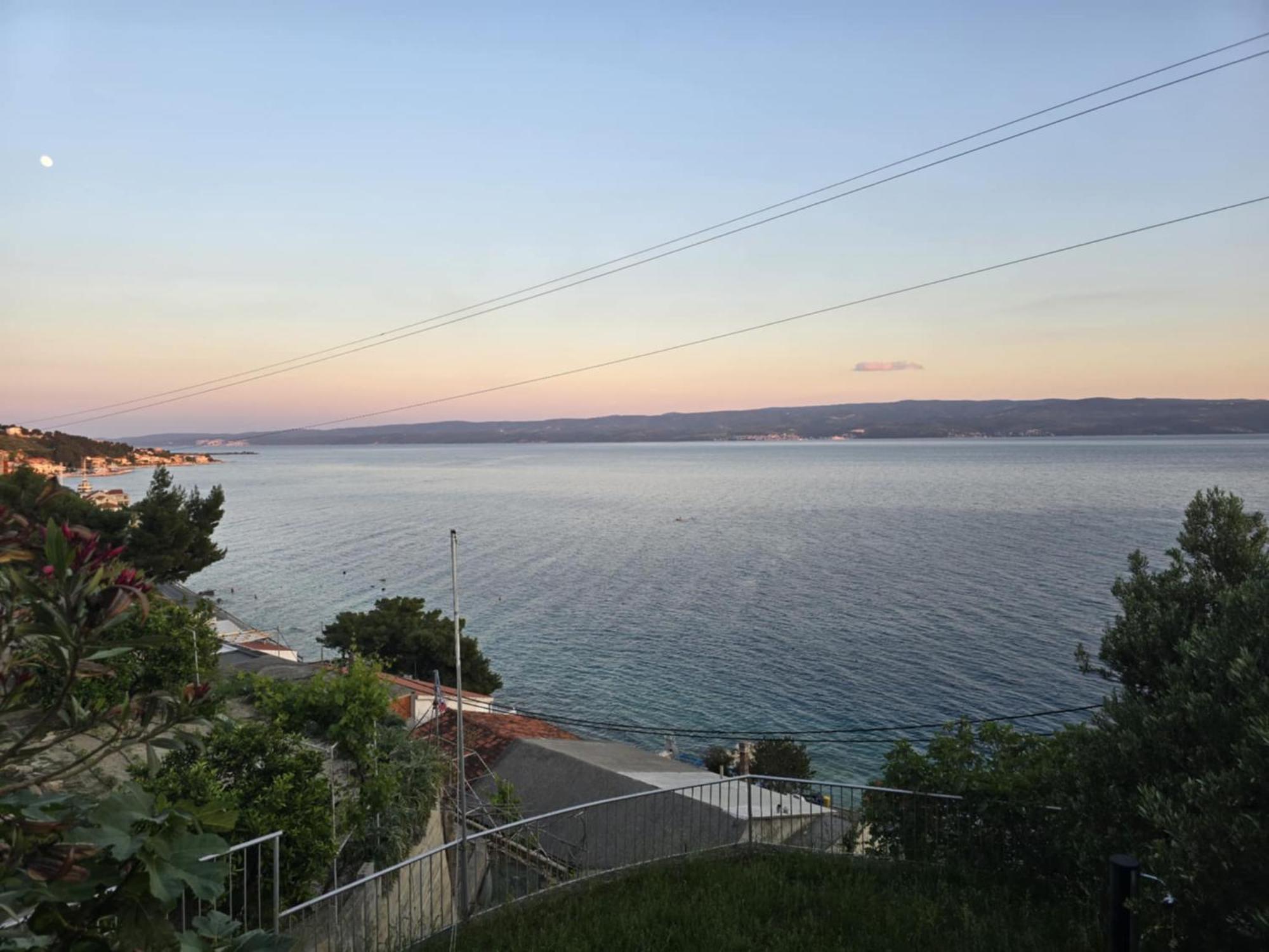 Apartment Panorama - Amazing Sea View, Newly Renovated ドゥギ・ラット エクステリア 写真